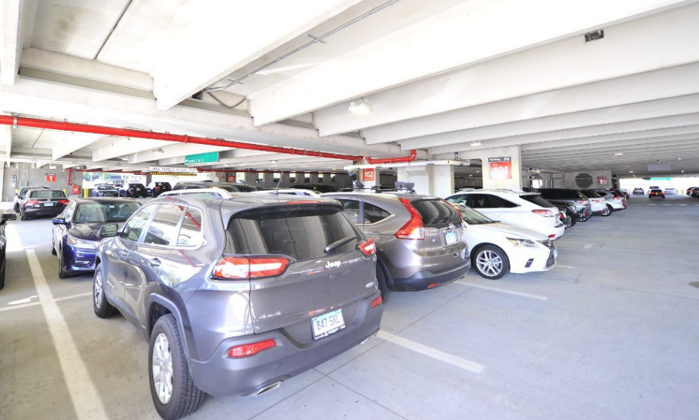 ANALYSIS: LGA AirTrain is Andrew Cuomo’s $2B Parking Lot