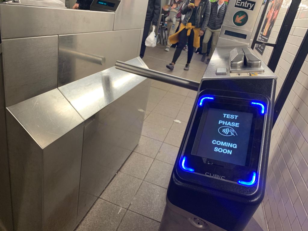 Brooklyn Pol Pushes Bill to Require MTA’s OMNY to Serve Poorer Riders Now