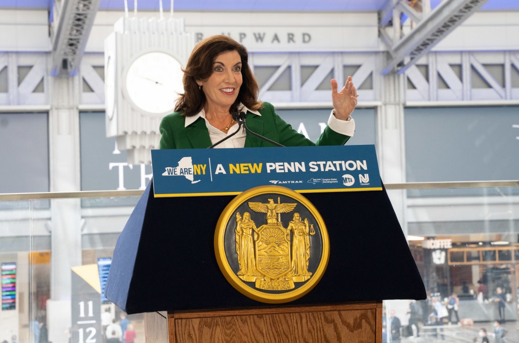 Hochul ‘Considering Options’ to Rehab Penn Station Without Real Estate Boondoggle
