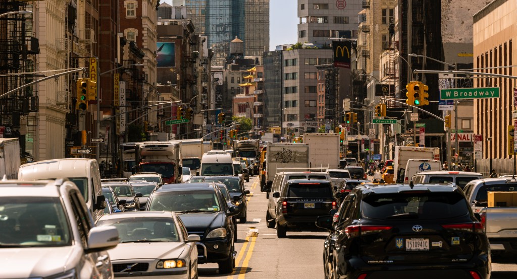 Bill to Cut Vehicle Miles in New York Would Also Reduce Traffic Deaths, Costs and Pollution
