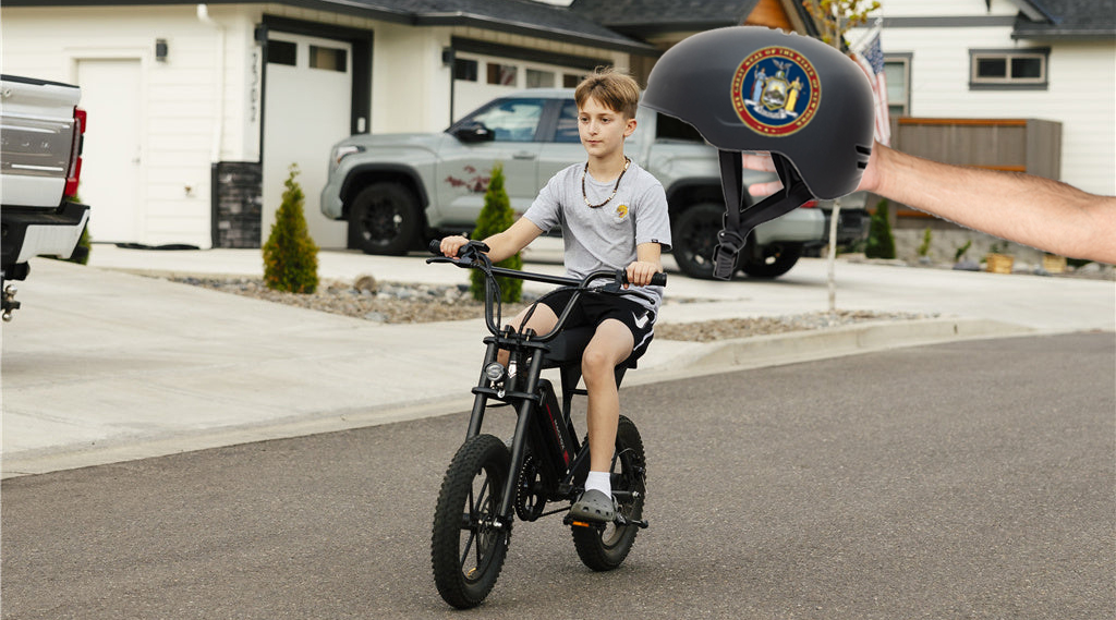 Teen Helmet Mandate for E-Citi Bikes? Albany Lawmakers are Up to No Good Again