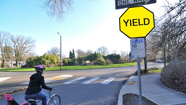 OPINION: It’s Past Time for New York to Legalize ‘Stop as Yield’ for Cyclists