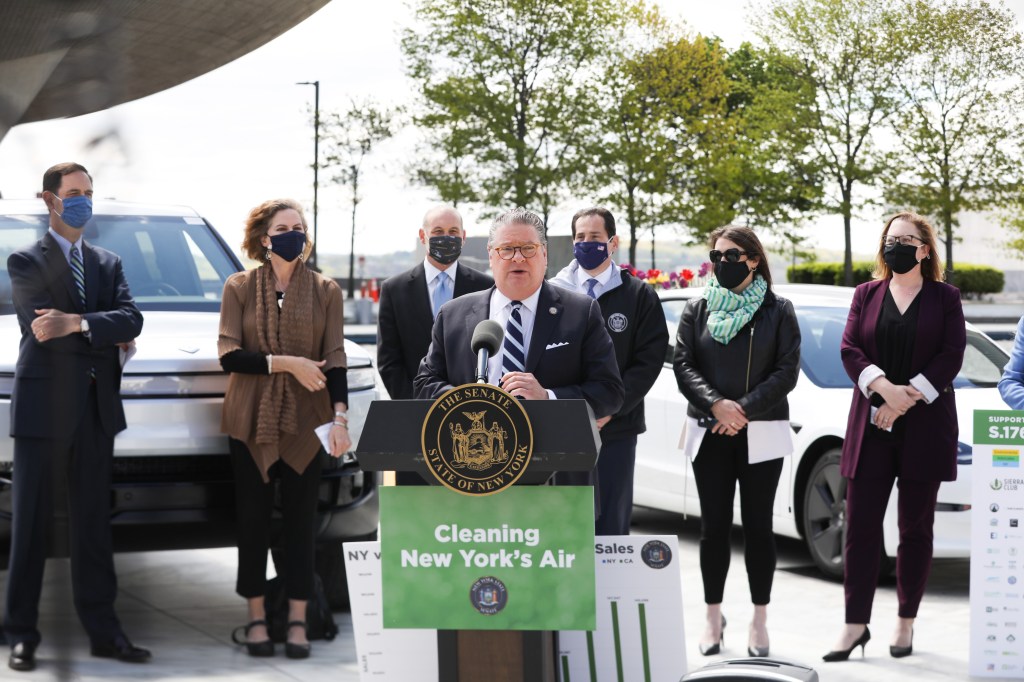 Thursday Headlines: Climate Law, Shmimate Law Edition