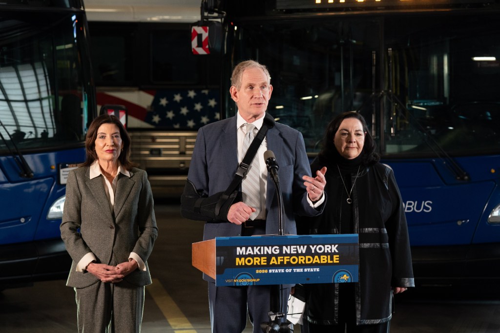 Monday Headlines: Calling In The Big Guns Edition