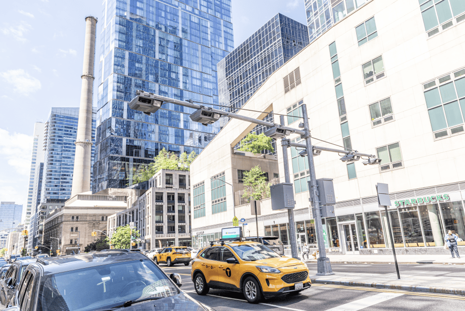 Report: Ending Federal Commuter Tax Benefit Would Put Thousands More Cars in Manhattan